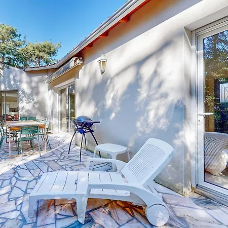 Lovely Home In Les Mathes With Wifi