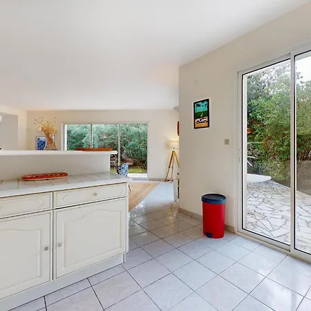 Stunning In With Wifi * Les Mathes